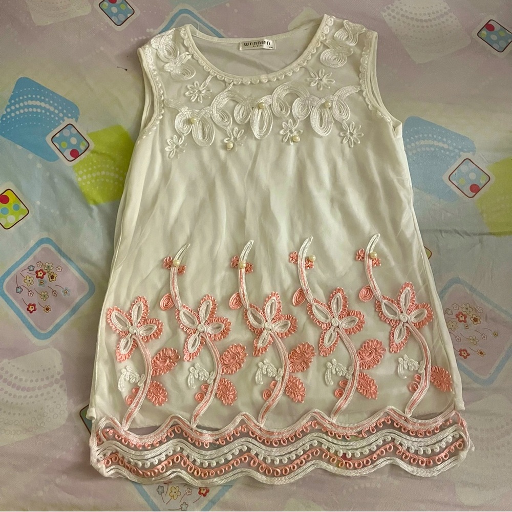 Wannian White and Pink Embroidered Lace Tank with Lining and Pearl Accents, L/XL